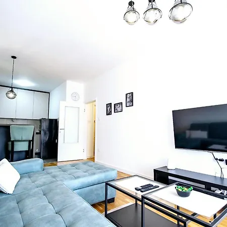 Darija 4 Apartment *
